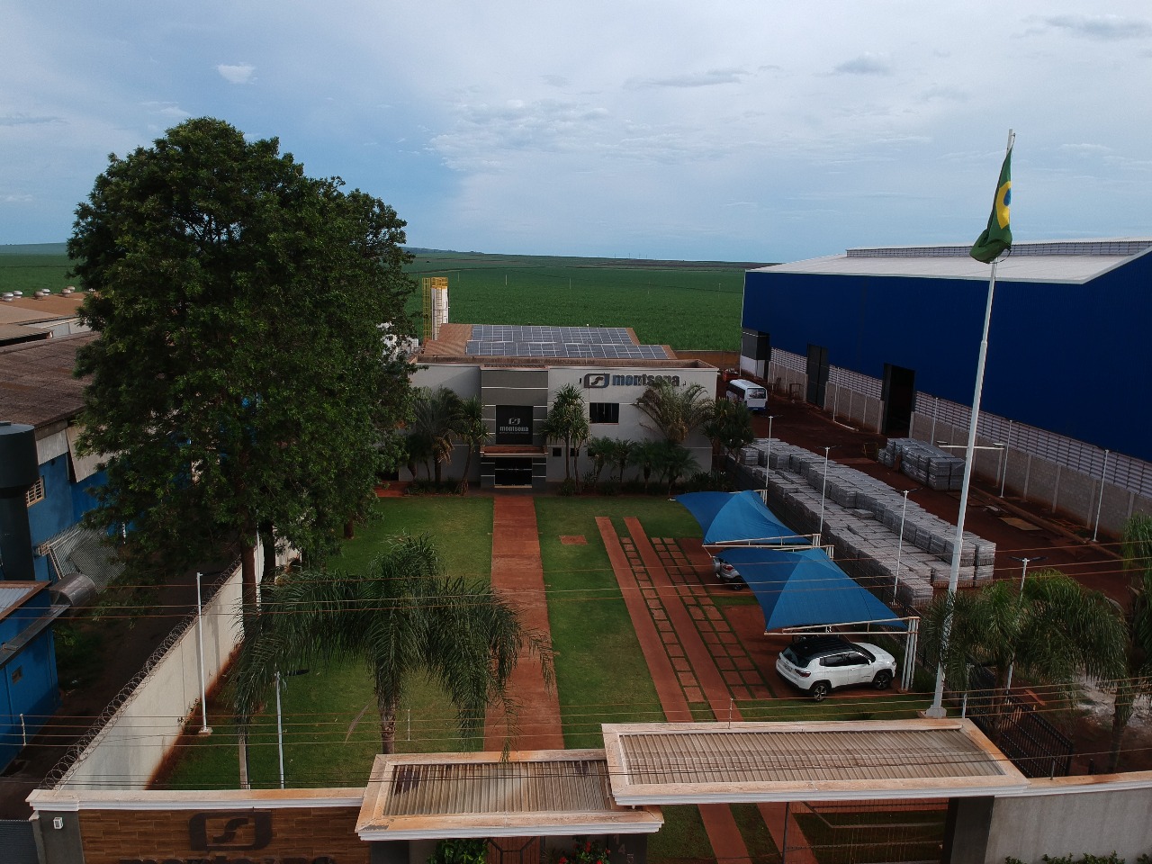 WhatsApp Image 2025-06-18 at 12.52.14 (1)